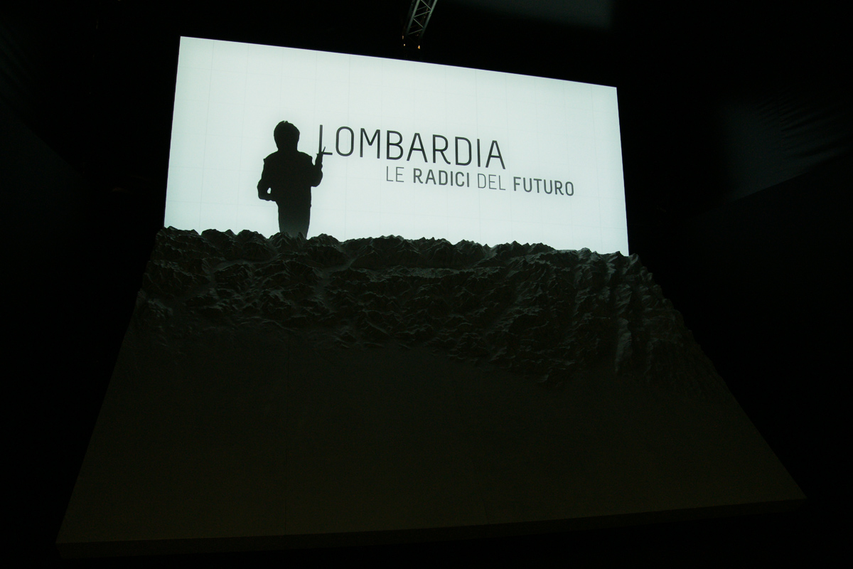 Plastico Metavisuale al Meeting di Rimini